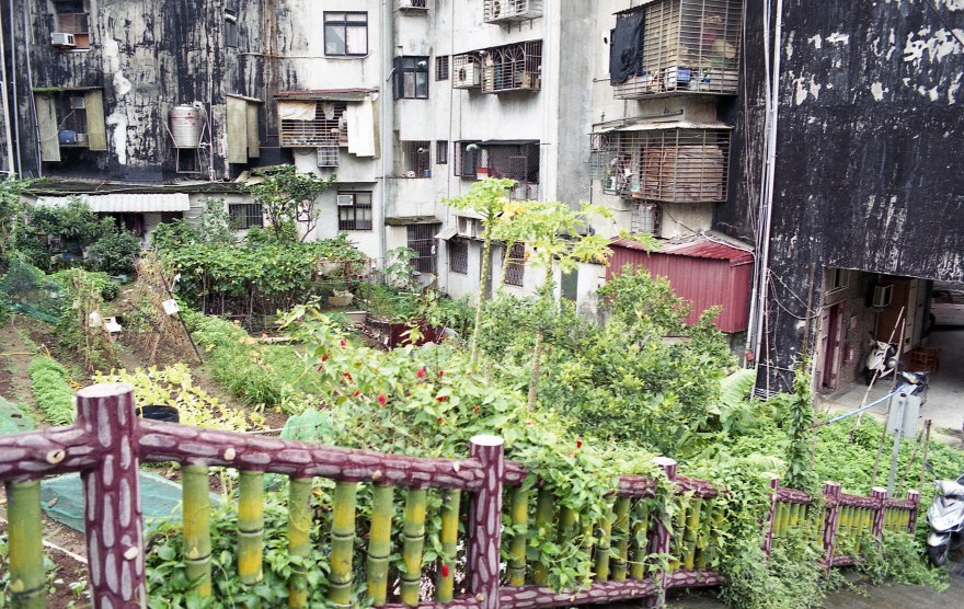[[FILM] TAIWAN FQ - street - Nikon FM - Fuji Industrial 100 -023